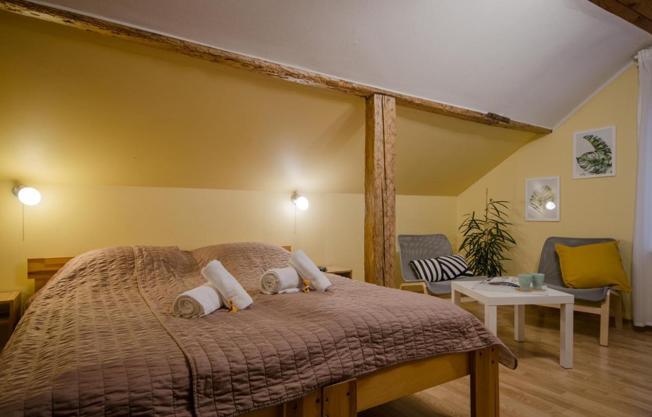 Veldzes Nams Hotel Ventspils Eksteriør billede