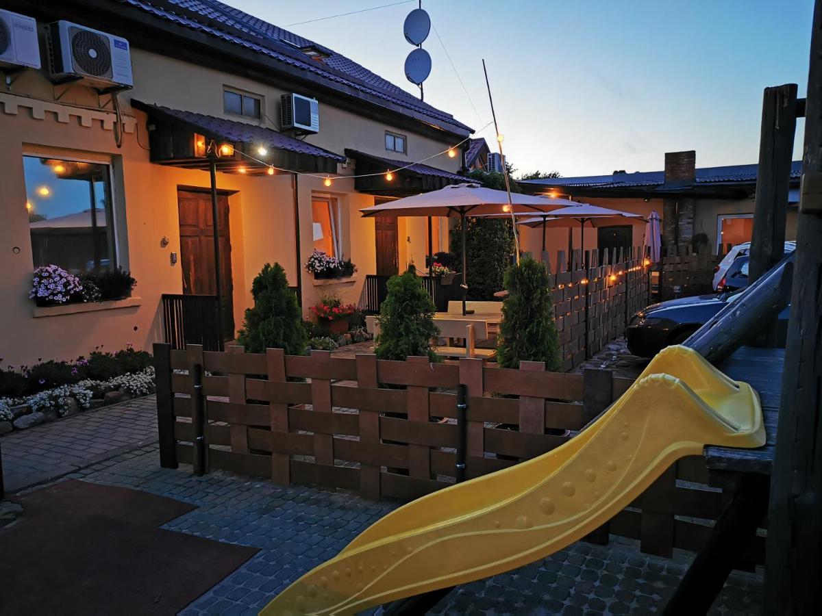 Veldzes Nams Hotel Ventspils Eksteriør billede