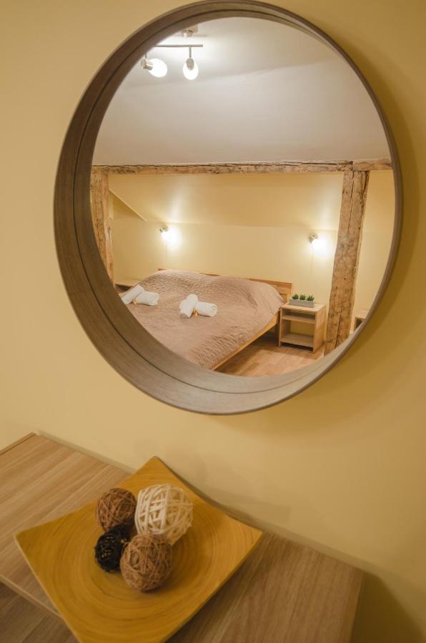 Veldzes Nams Hotel Ventspils Eksteriør billede