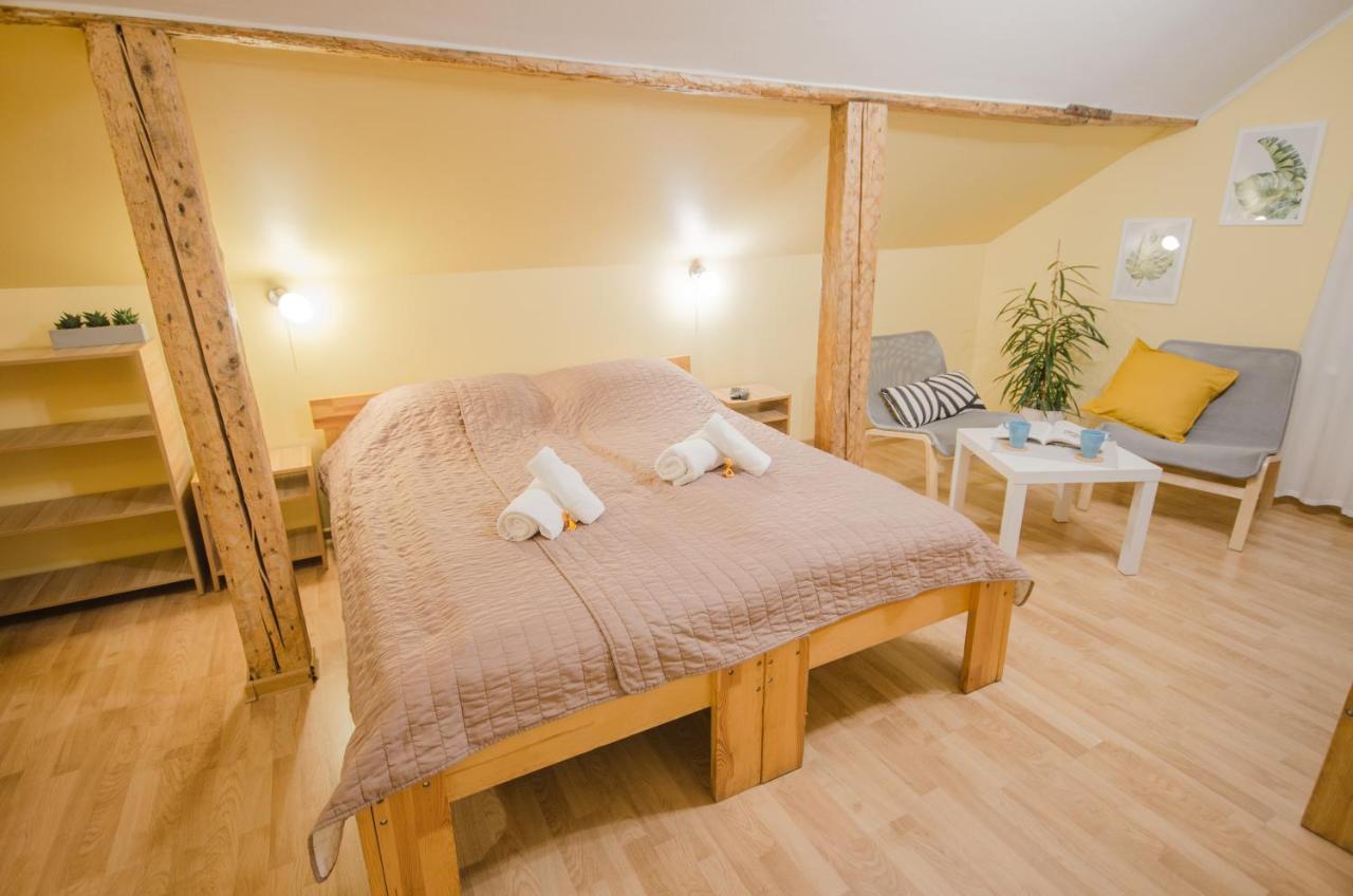 Veldzes Nams Hotel Ventspils Eksteriør billede