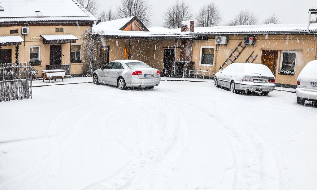 Veldzes Nams Hotel Ventspils Eksteriør billede